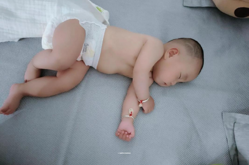 邹城9个月宝宝可以吃盐吗